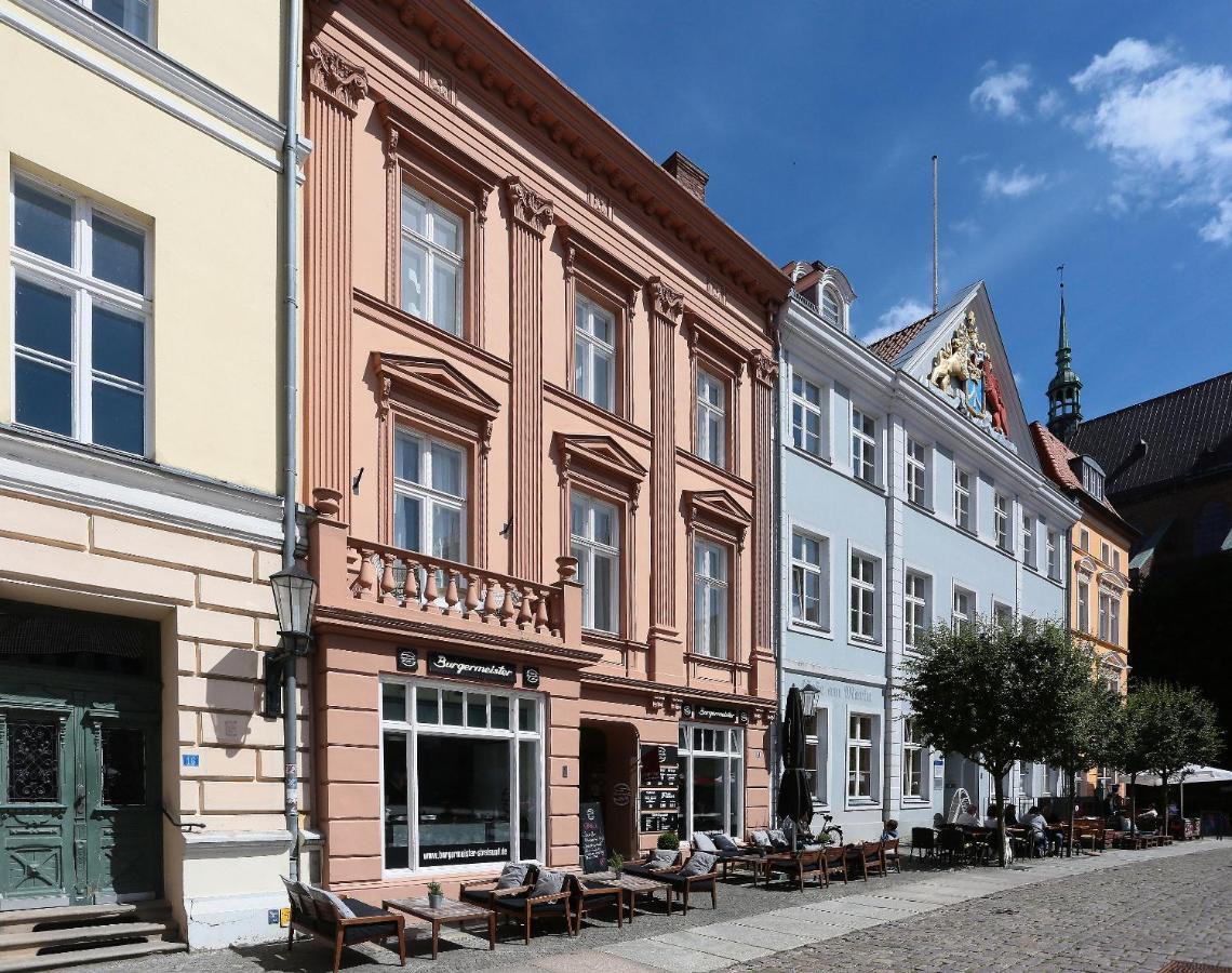 Aparthotel Markt Fuffzehn Stralsund Exteriör bild
