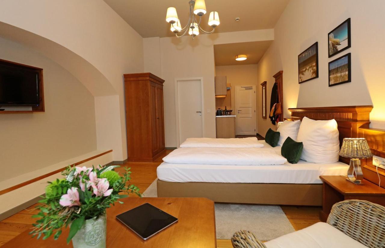 Aparthotel Markt Fuffzehn Stralsund Exteriör bild